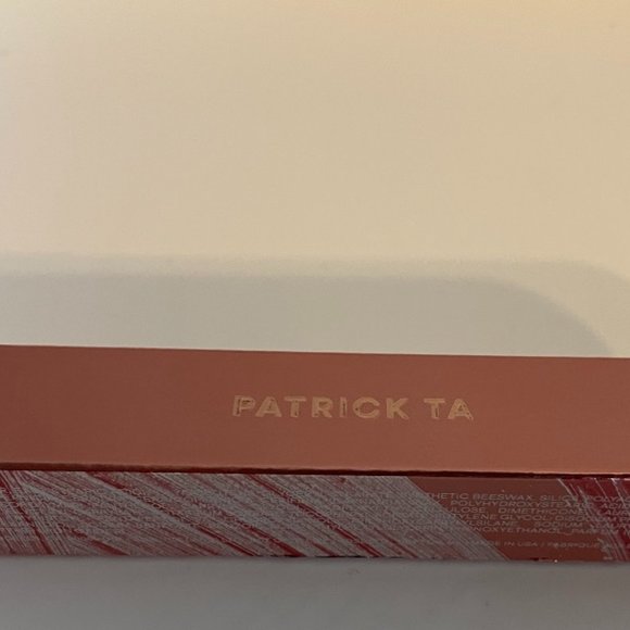 ✨CLOSET CLEAR OUT ITEM✨ PATRICK TA - Major Volume Mascara - Picture 1 of 2